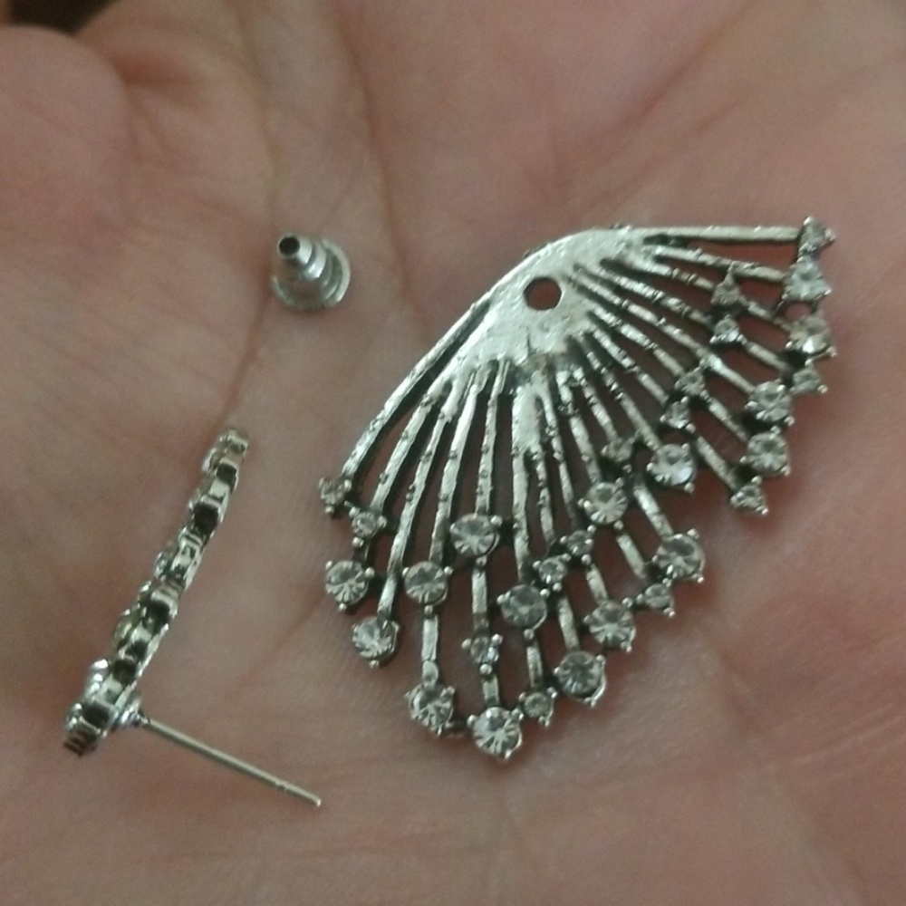 Women Zircon Statement Earring - Picture 6 of 8